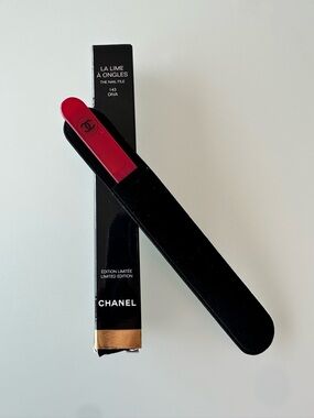 CHANEL Limited Edition ‘Diva’ Nail File with Black Sleeve